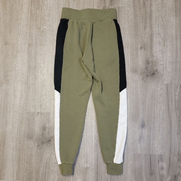 SOLD!! Womens Nike Air BB Joggers XS!! - Picture 2 of 7